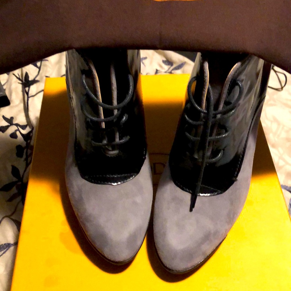 TODS pointy ankle boots